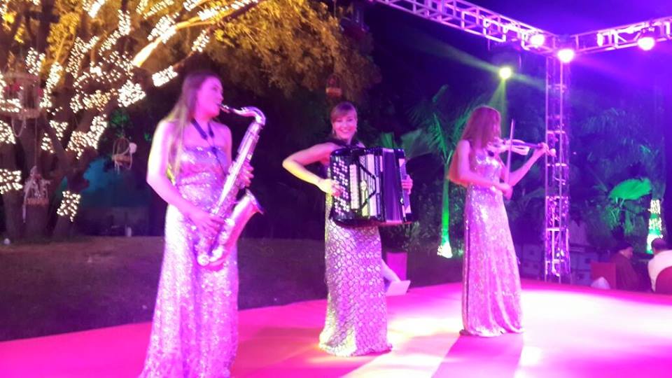 female symphony bands vadodara
